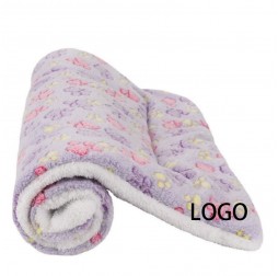 Flannel Pet Bed - Cozy Cat & Dog Blanket for Winter